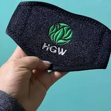 PROTECTOR DE  CUELLO  AUTO-CALENTABLE